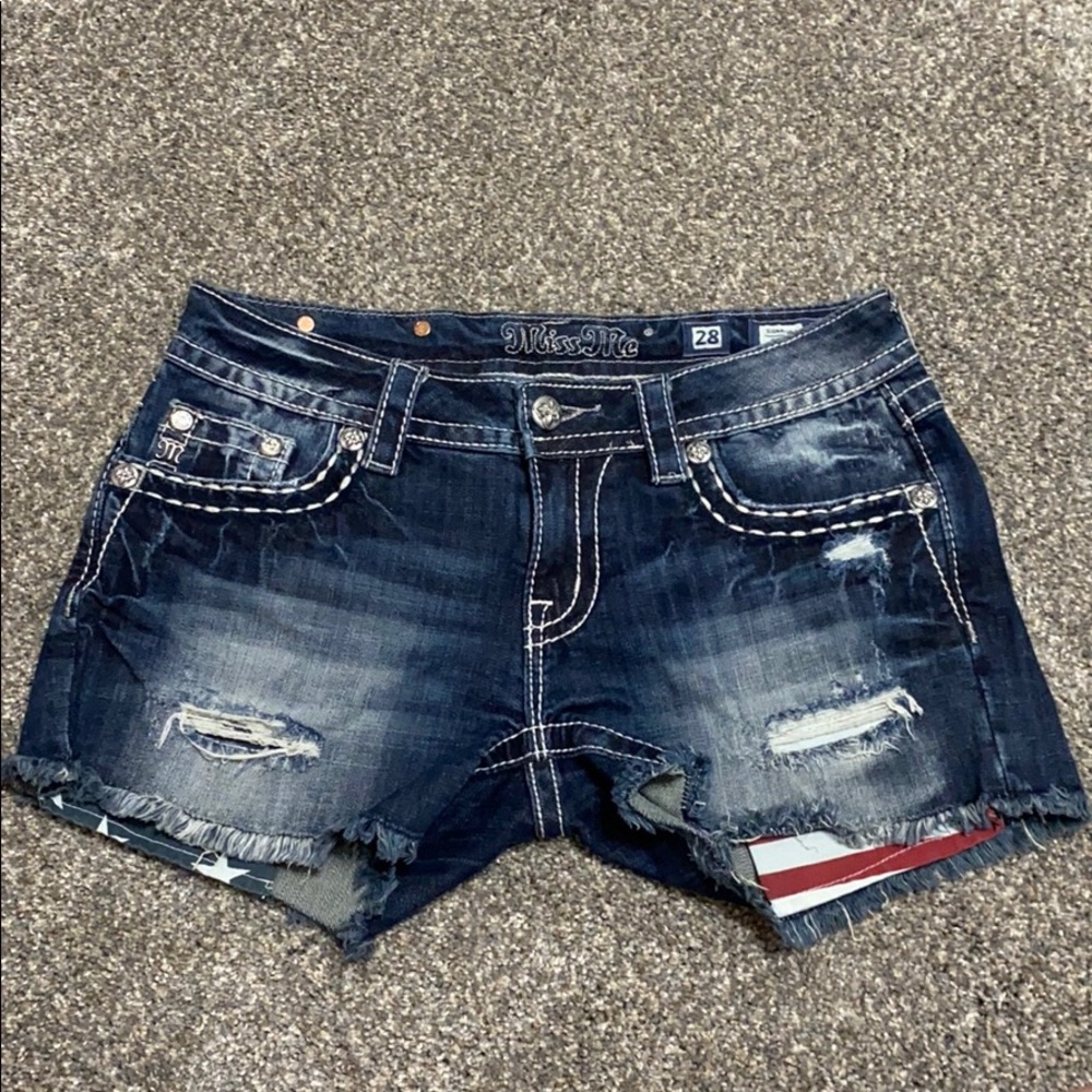 Miss Me Shorts
